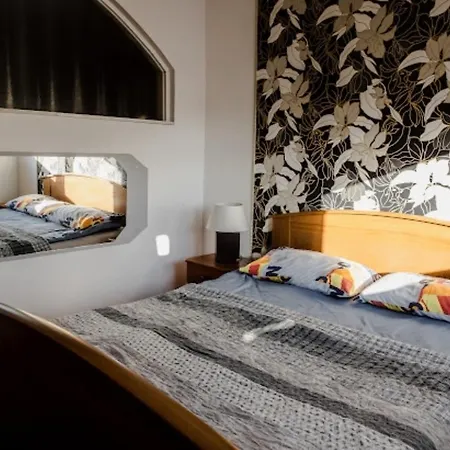 Hotels-Widok Rynek - Centrum &Parking -Fak Vat Kielce Exterior photo