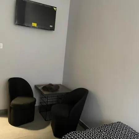 Hotels-Widok Rynek - Centrum &Parking -Fak Vat Kielce Exterior photo