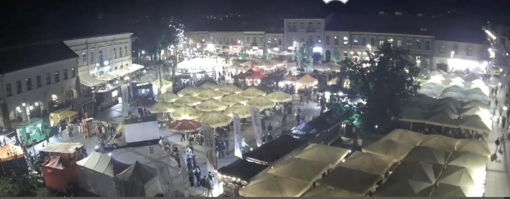 Hotels-widok Rynek - Centrum &parking -fak Vat Gasthof *